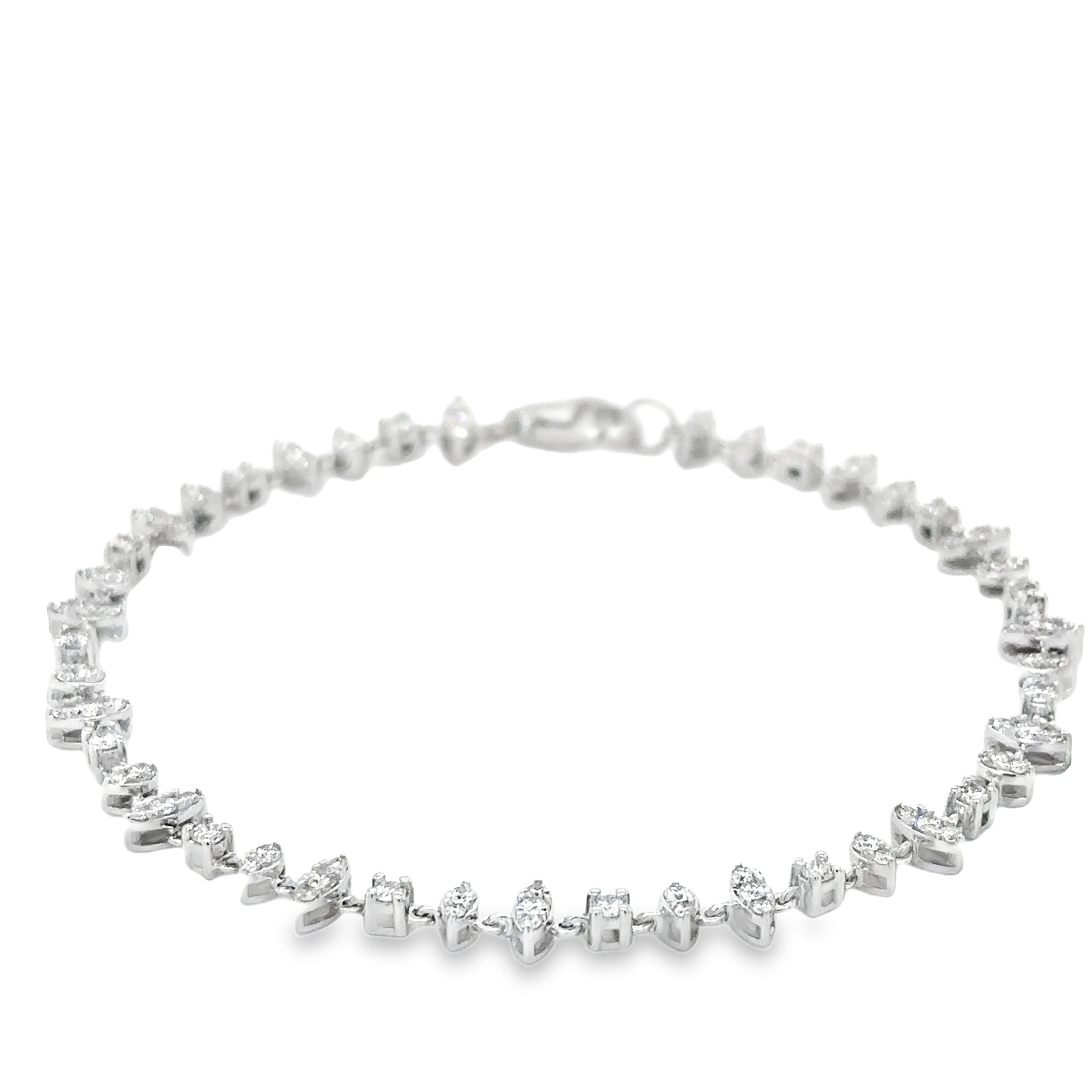 14K White Gold Diamond Bracelet  1.13 TCW