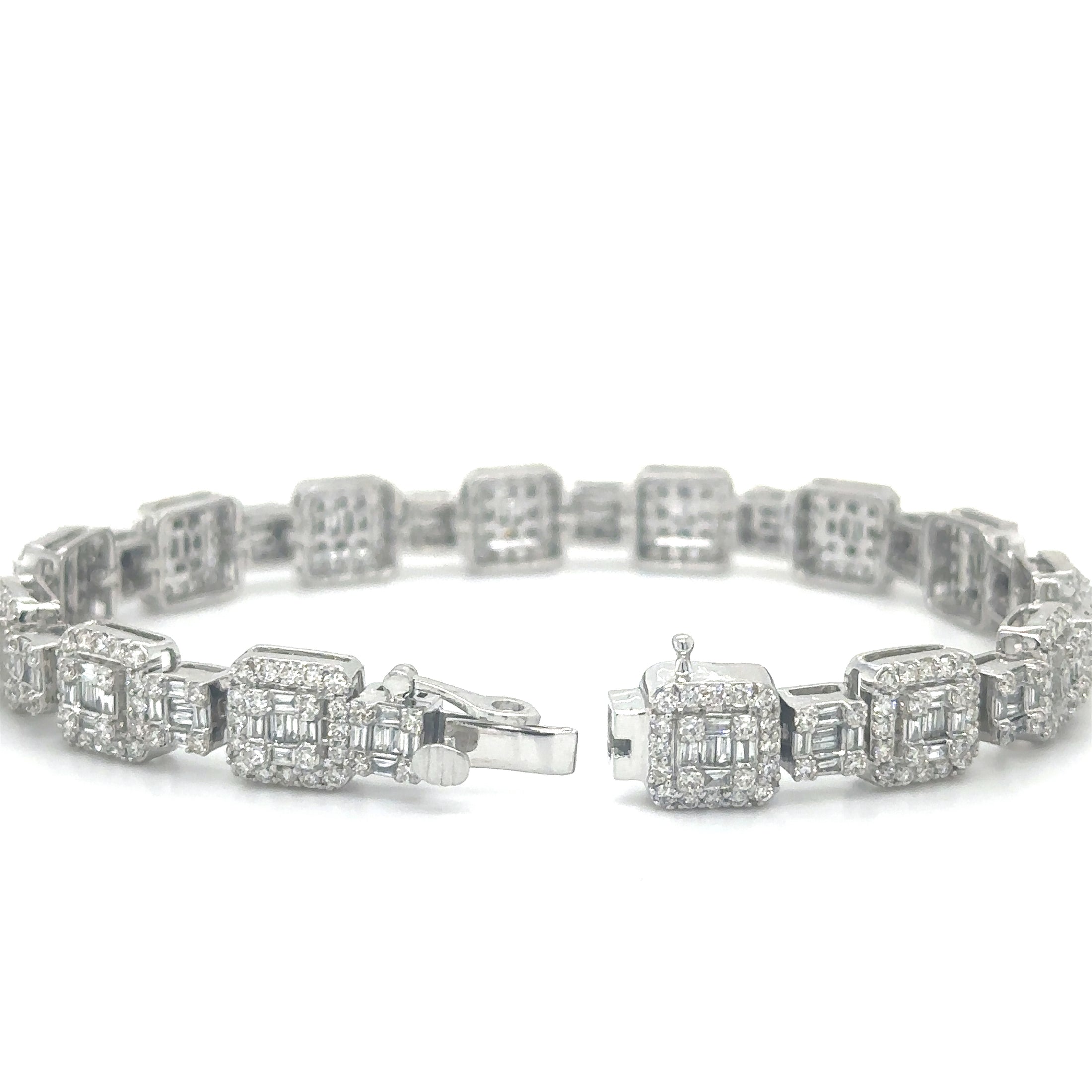 Pulsera de diamantes en oro blanco de 14 quilates, 4,40 quilates