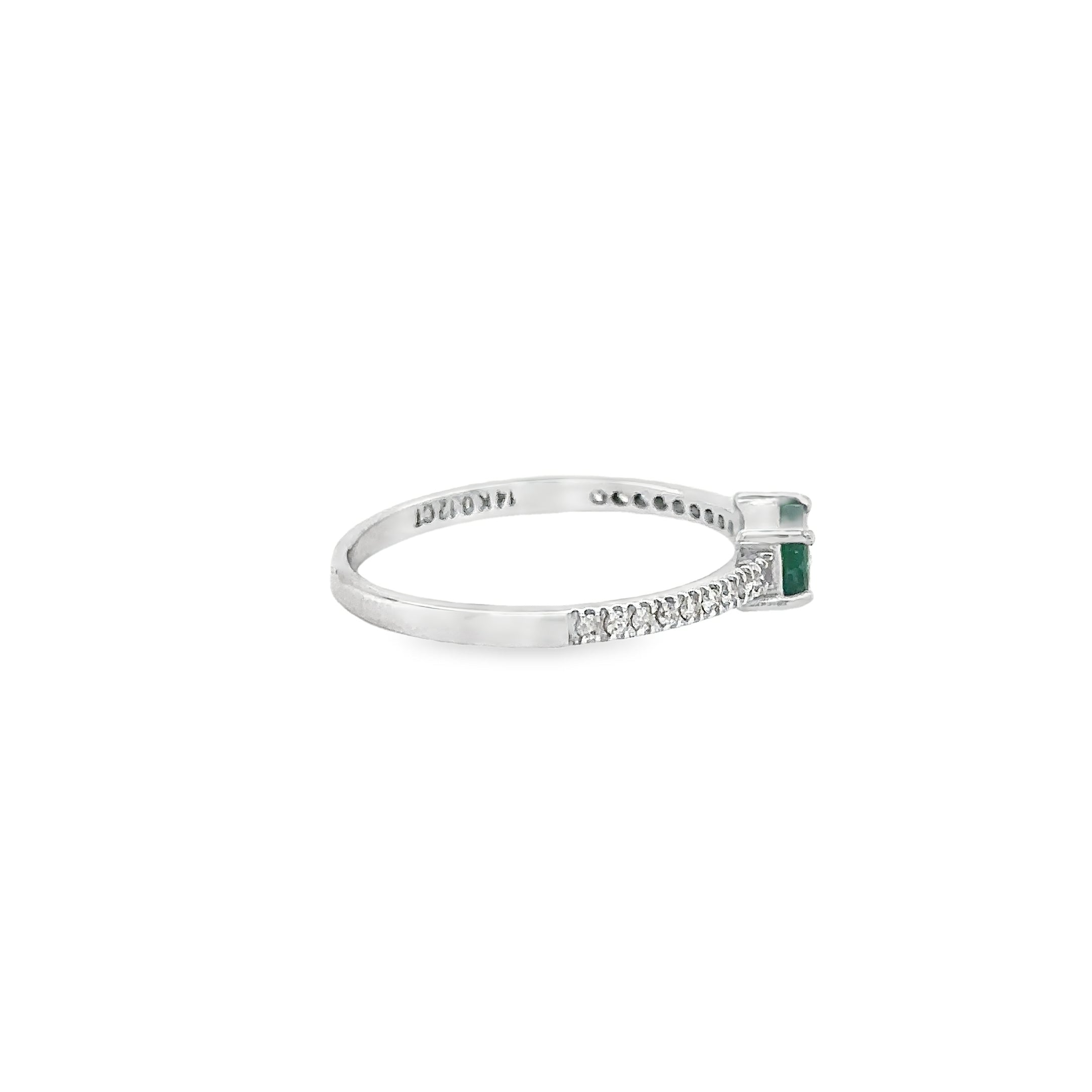 14K White Gold Emerald & Diamonds Ring 0.52 TCW