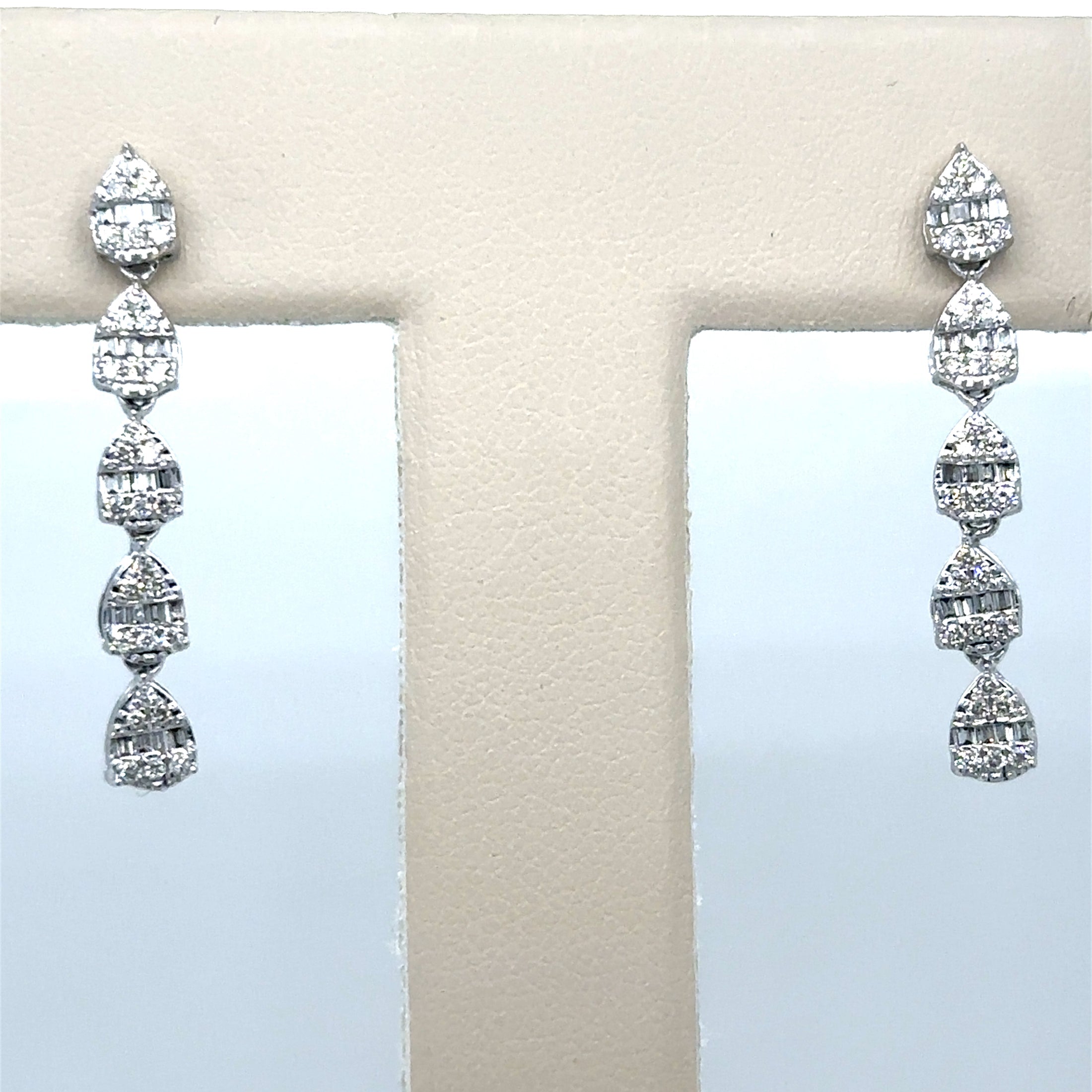 14K Yellow Gold Diamond Earring 0.49 TCW