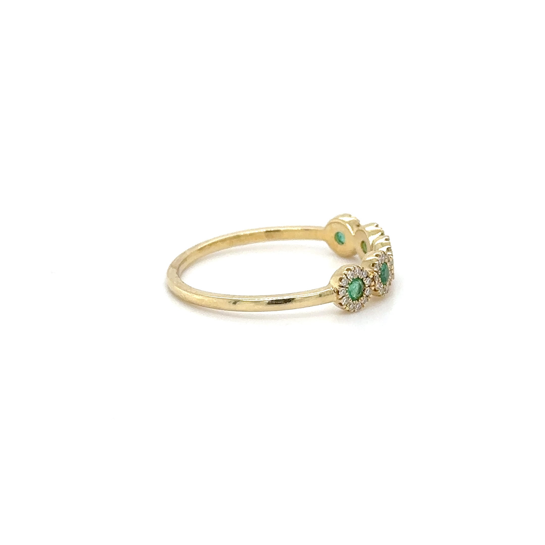 14K Yellow Gold Emerald & Diamonds Ring 0.27 TCW